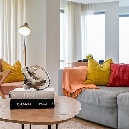 Shypen Apartment Лондон Екстериор снимка
